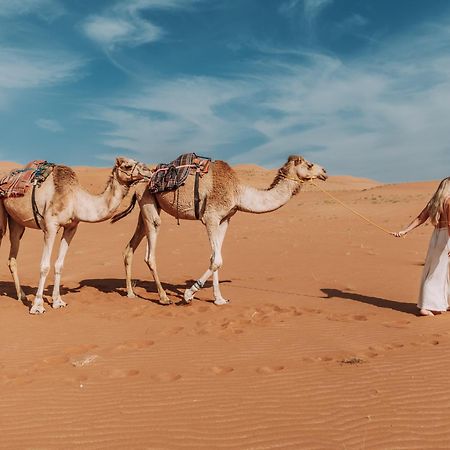 Sama Al Wasil Desert Camp Shahiq ภายนอก รูปภาพ